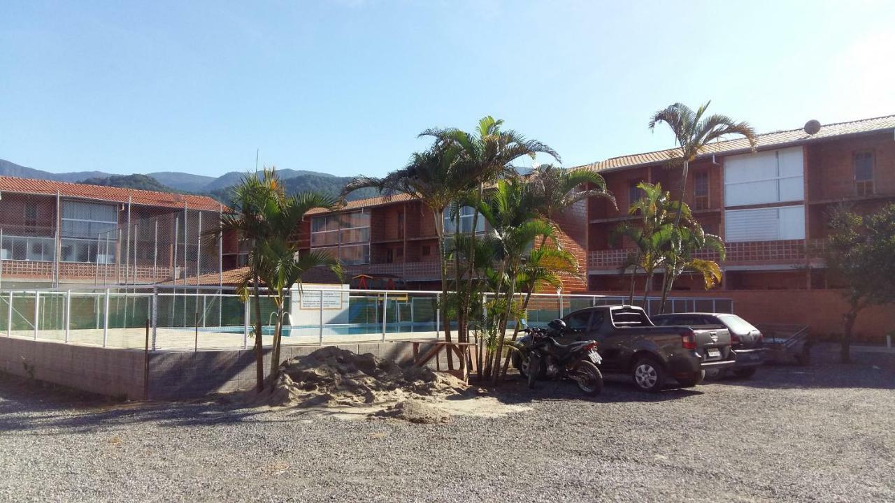 Apartamento Maranduba Ville II Ubatuba Exterior foto